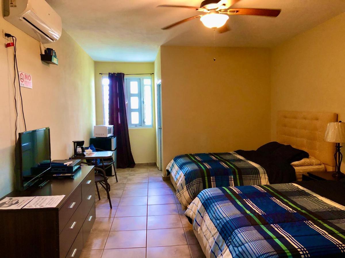 Tio Pepe'S Guest House Aibonito Екстериор снимка